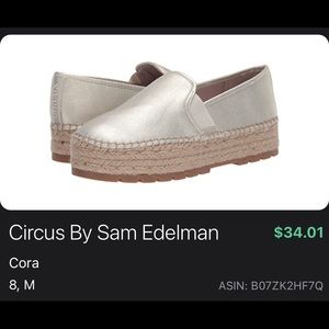 Circus by Sam Eldeman Gold Espadrilles slip in.